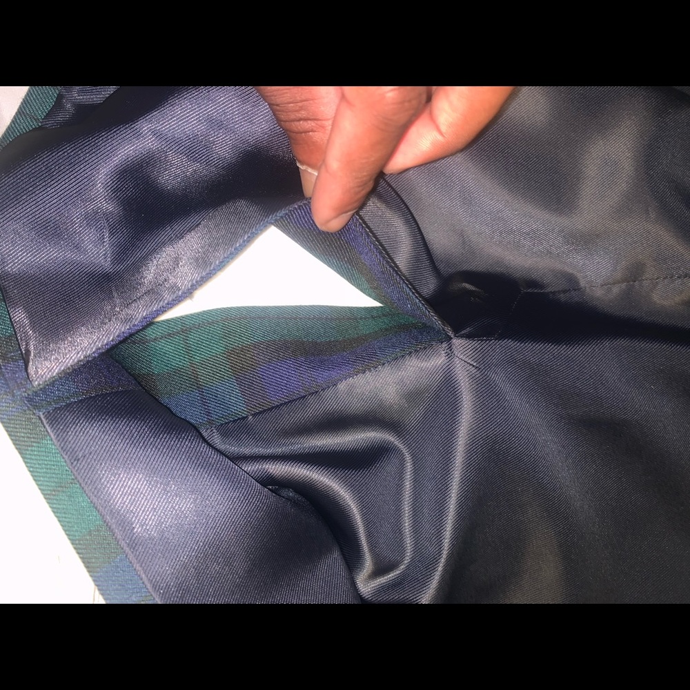 Suit - Picture 5 of 11